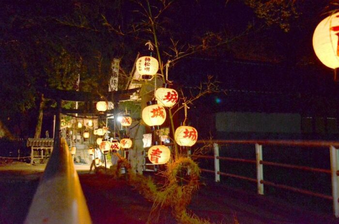 舞鶴市　雨引神社