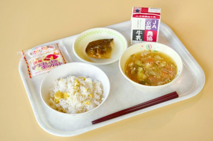 京丹波　和知小学校　給食