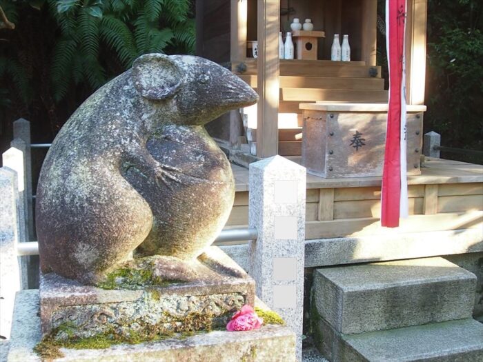 大豊神社　狛ねずみ